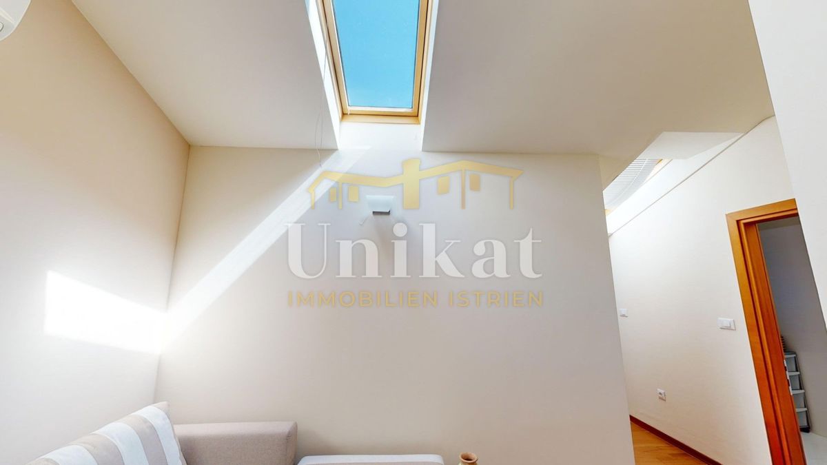 Dvostanovanjski stan z 4 spalnicami